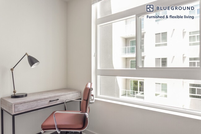 Photo - 6041 Variel Ave Unit FL5-ID831