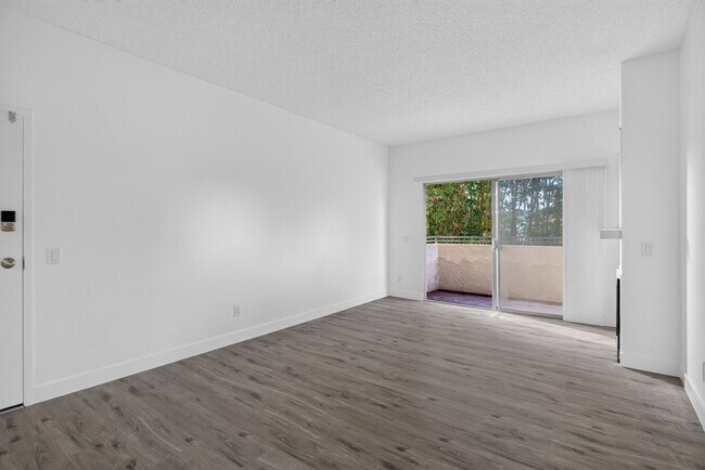 10749 Francis Pl Unit 205