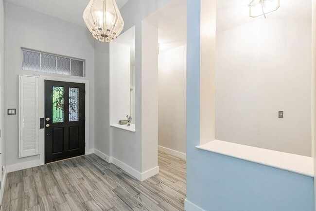 2306 Coleridge Ct