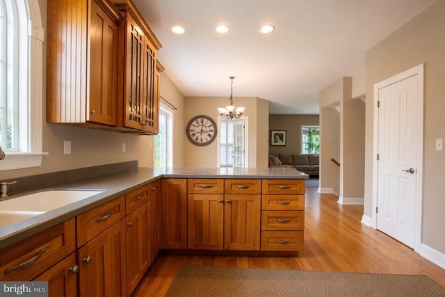 Photo - 13624 Creek View Dr