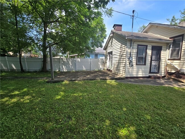 Photo - 149 Champlain St