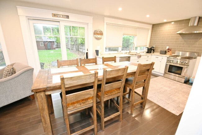 Photo - 1012 N Lawrence St Unidad ID1321342P