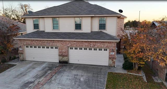 Building Photo - 387 Orbit Dr