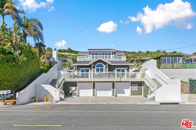 Photo - 25157 Malibu Rd