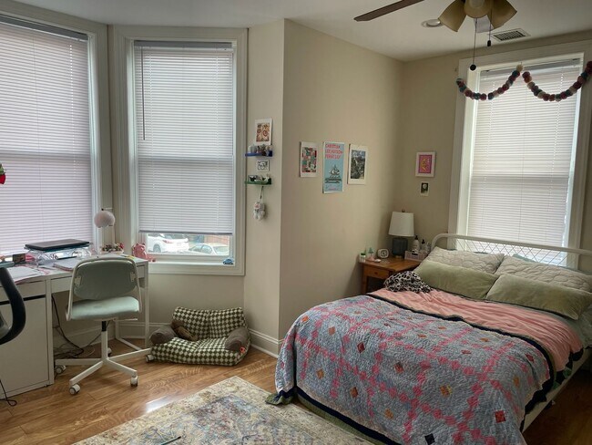 Photo - 1800 S 18th St Unit 2F