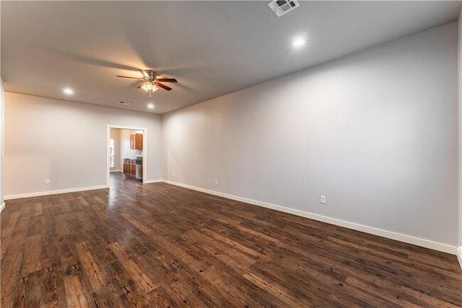 Photo - 317 Copper Oaks Dr