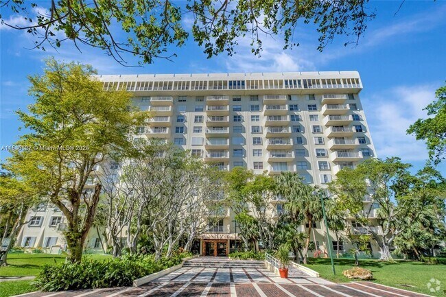 Building Photo - 11111 Biscayne Blvd Unit 7E (716) Rental