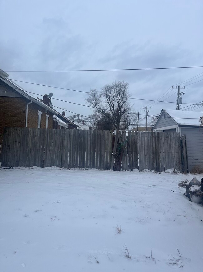 Photo - 15410 Tracey St