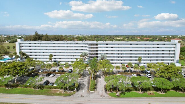 Building Photo - 6461 NW 2nd Ave Unit 407