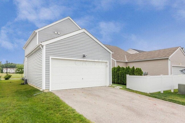 Photo - 5660 Caledonia Dr