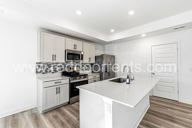 Photo - 783 Garrow Dr