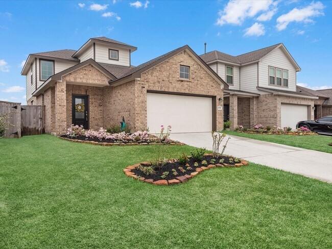 Photo - 3008 Delancey Bnd Wy