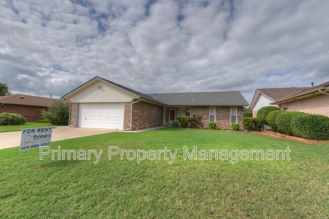 Building Photo - 307 Vickie Dr