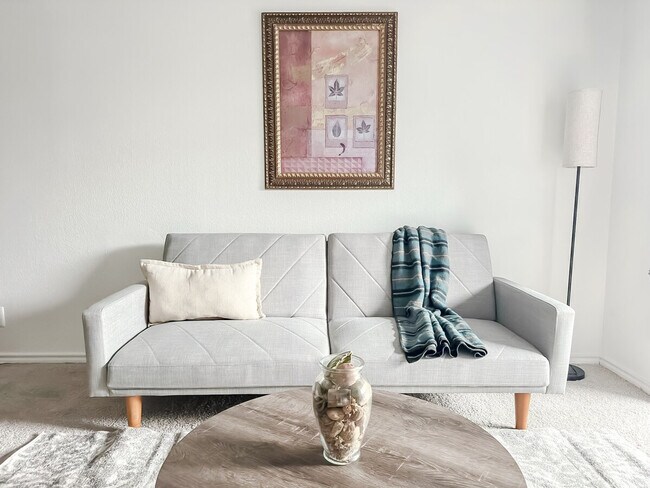 Photo - 1071 Clayton Ln Unidad ID1256859P