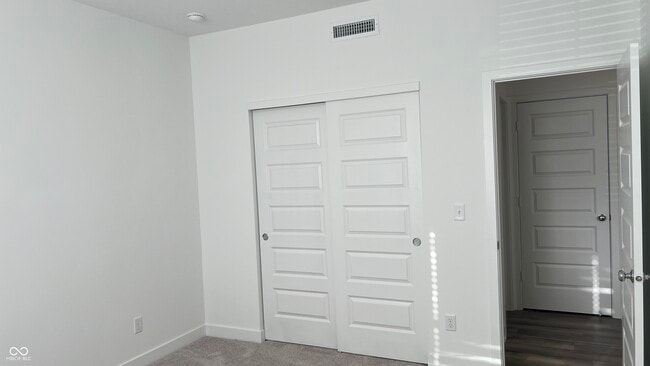 Photo - 5580 Cherry Hl Dr