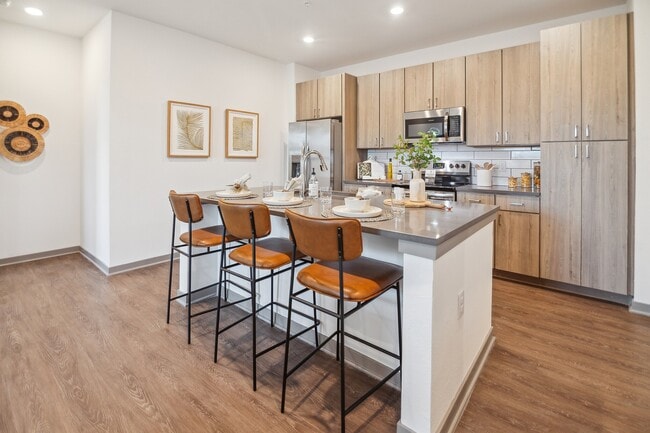 Palm Grove Luxury Apartments