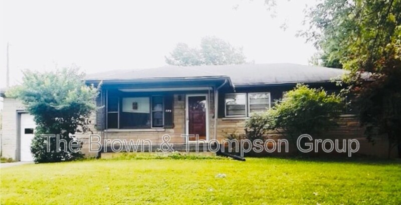 Photo - 739 Bishop Dr House