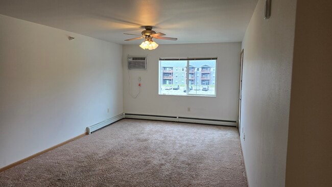 Photo - River Hills Apartments