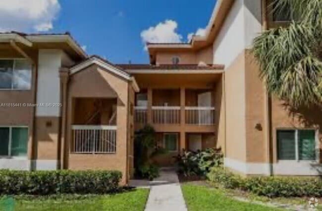Building Photo - 745 NW 92nd Ave Unit 745 Rental