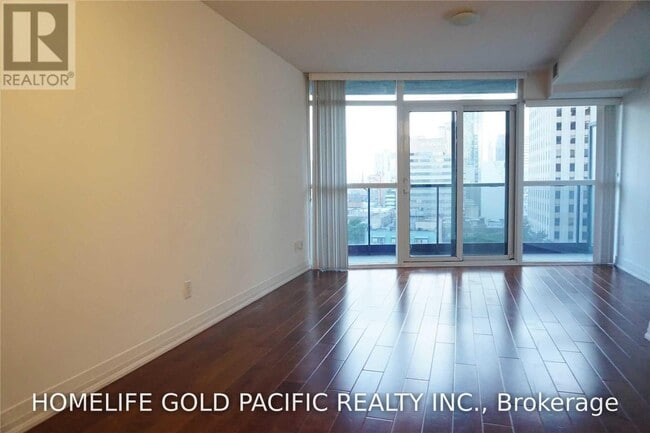 Photo - 21 Carlton St. Unit 1108