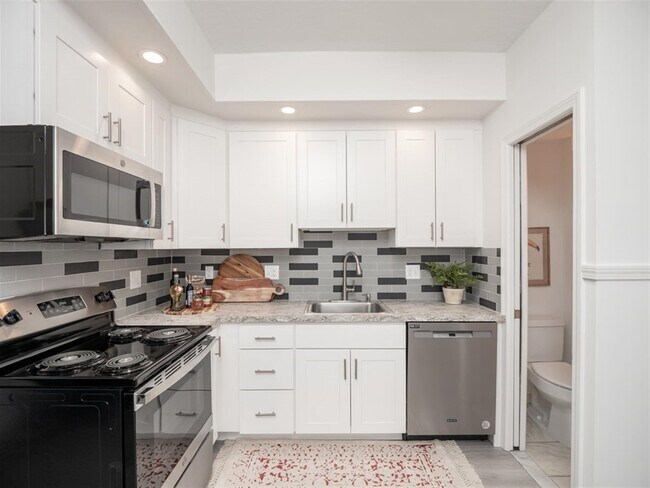 Photo - 23 Florence St Condo Unit 1