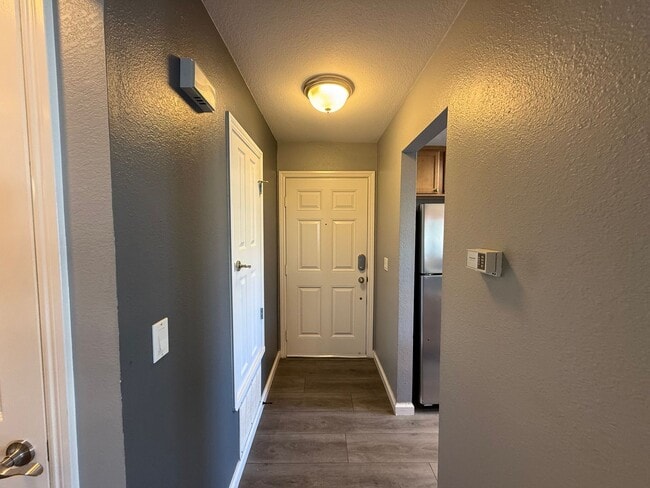 Photo - Parkview condo close to shopping & freeway access! Unit B
