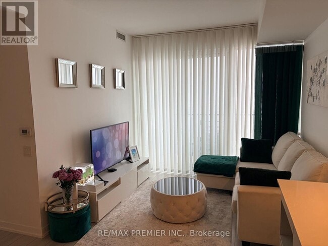 Photo - 898 Portage Pkwy Unit 2701