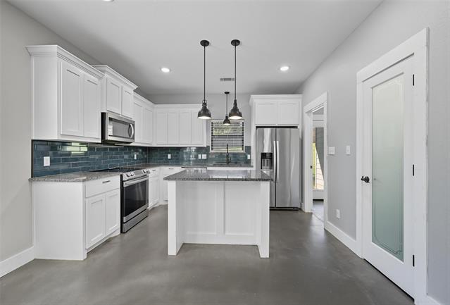 Photo - 610 E Shepherd St