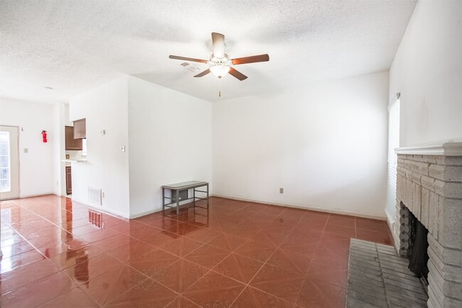 Photo - 12500 Brookglade Cir