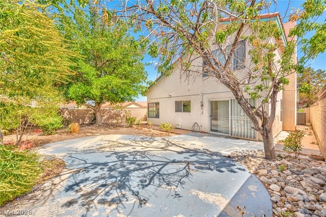 Building Photo - 7686 Selby Ct