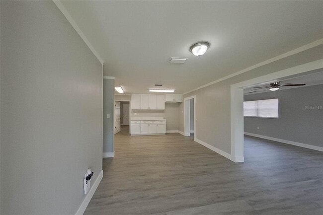 Photo - 1923 N Brack St