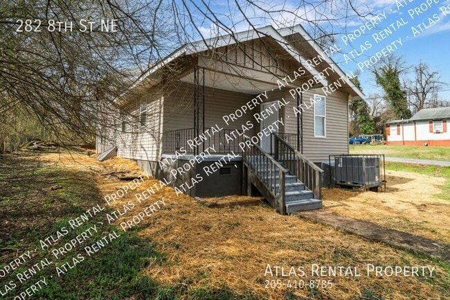 Photo - 282 8th St NE