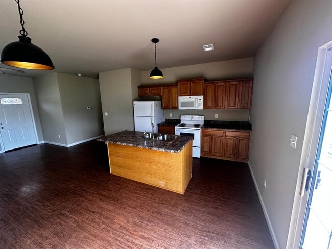 Photo - 25 Rock Creek Dr