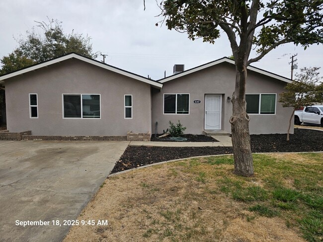 Building Photo - 4347 W Monte Vista Ave Rental