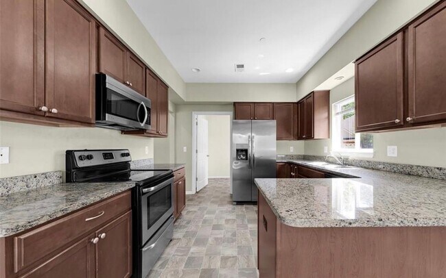 Photo - 14353 Shadywood Dr