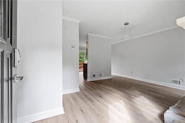 Photo - 3262 Summer Wood Cir