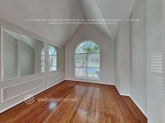 Photo - 808 Olde Towne Dr