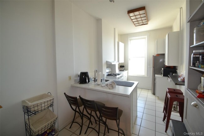 Photo - 7 S Broadway Unit 2