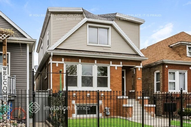 Photo - 4548 W Altgeld St