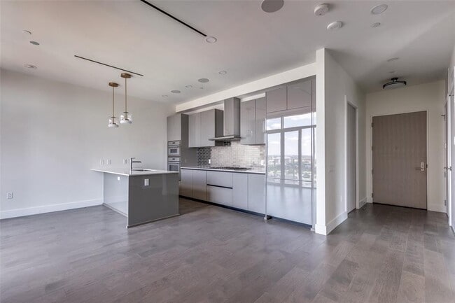 Building Photo - 123 Lexington Ave Unit 1408