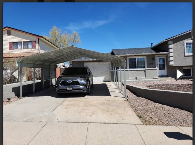 Photo - 7015 Woody Creek Dr