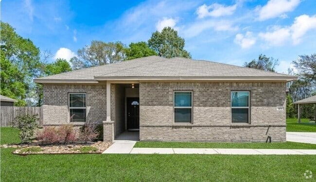 Building Photo - 104 Tracie Dr Rental