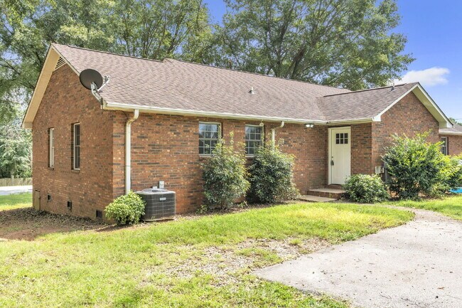 Photo - Two amazing lease offers to choose from on...