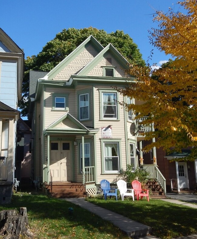 First Floor Close To Shops and Restaurants... - First Floor Close To Shops and Restaurants... Apartment Unit Beech 713.1