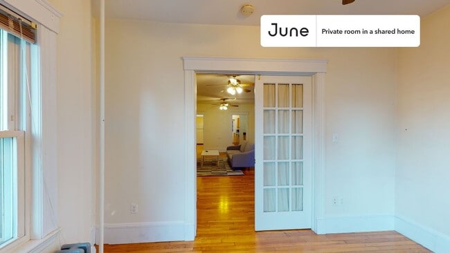 Photo - Room in Shared 3 bed/1 bath home Unidad A