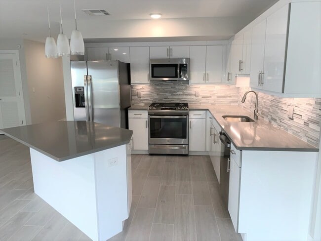 345 Ocean Blvd