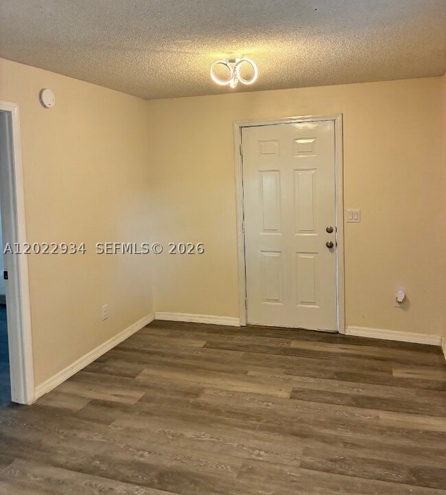 Photo - 113 5th St NE Unit 113