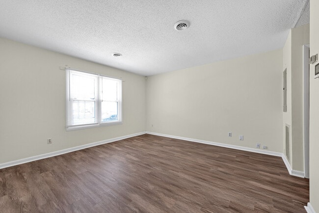 Photo - 1154 26th St