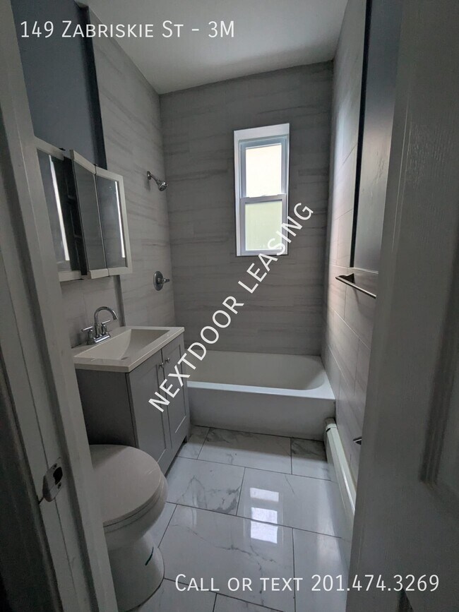 Photo - 149 Zabriskie St Unit 3M