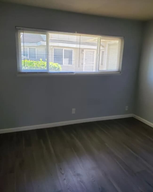 Photo - 1940 Peabody Rd Unit 1